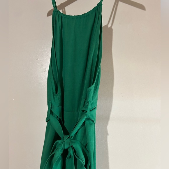 Green jumpsuit with open pant legs - Picture 6 of 9
